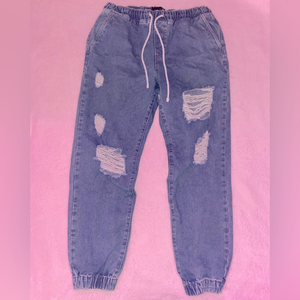 Fashion Nova baggy jeans with jogger fit